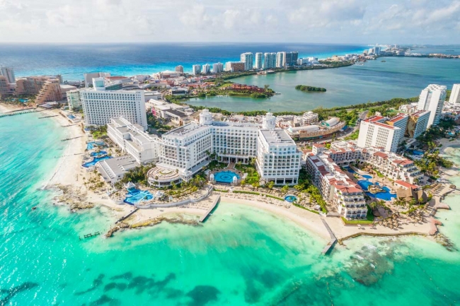 CANCN + PLAYA DEL CARMEN & PANAM