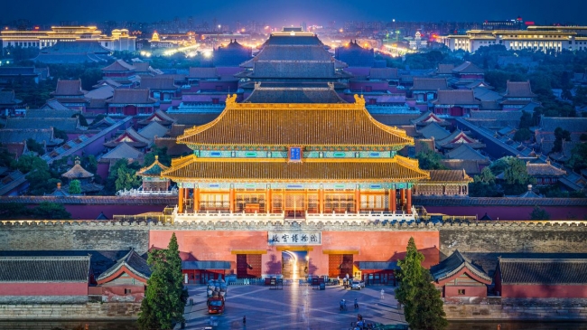 CHINA IMPERIAL & DUBAI
